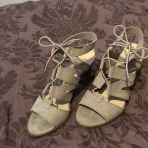 Simply Vera Vera Wang heels